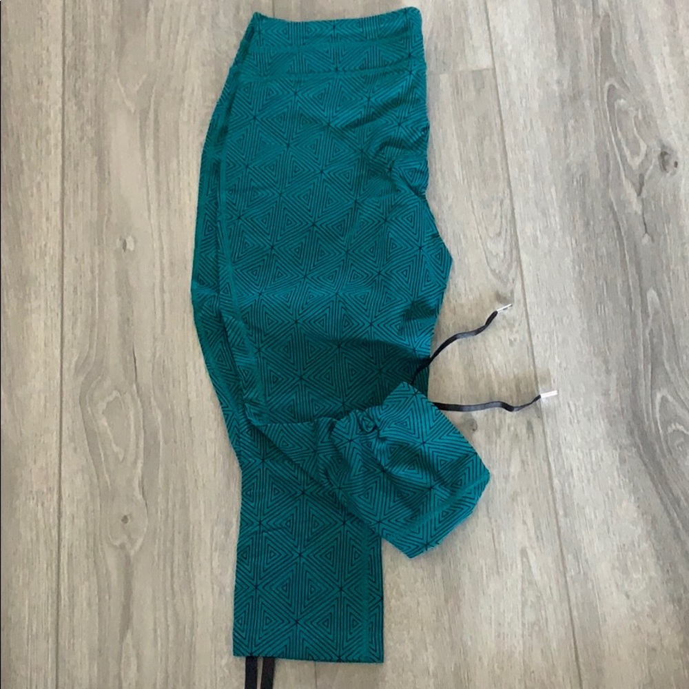 Lucy gather knee legging